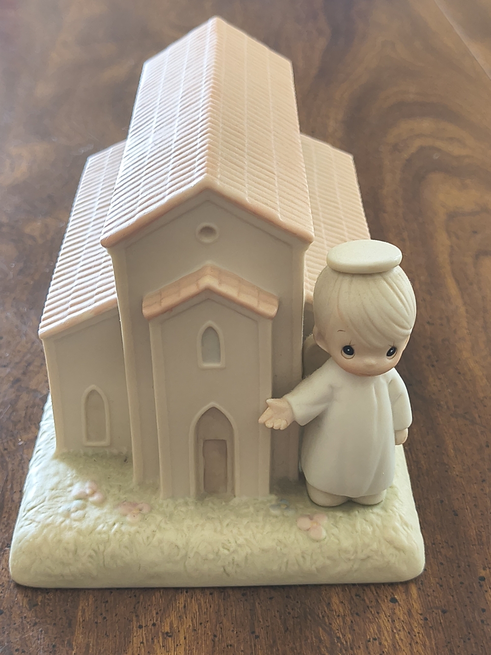 Precious Moments Ceramic Church Angel There's A Christian Welcome Here Chapel